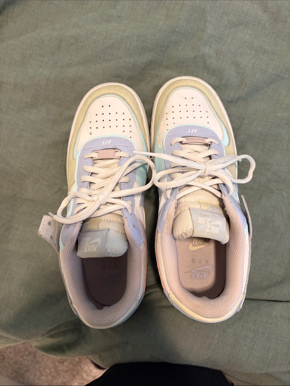 Nike Low-Top Sneakers in Pastel Blue, Pink, Yellow & White - Picture 2 of 2